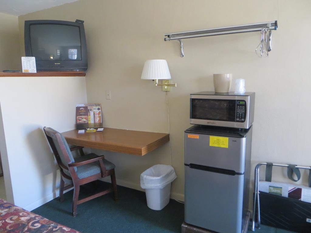 Budget Inn Denison 외부 사진